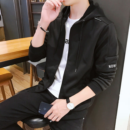 Zip hoodie with layering potential, versatile streetwear essential